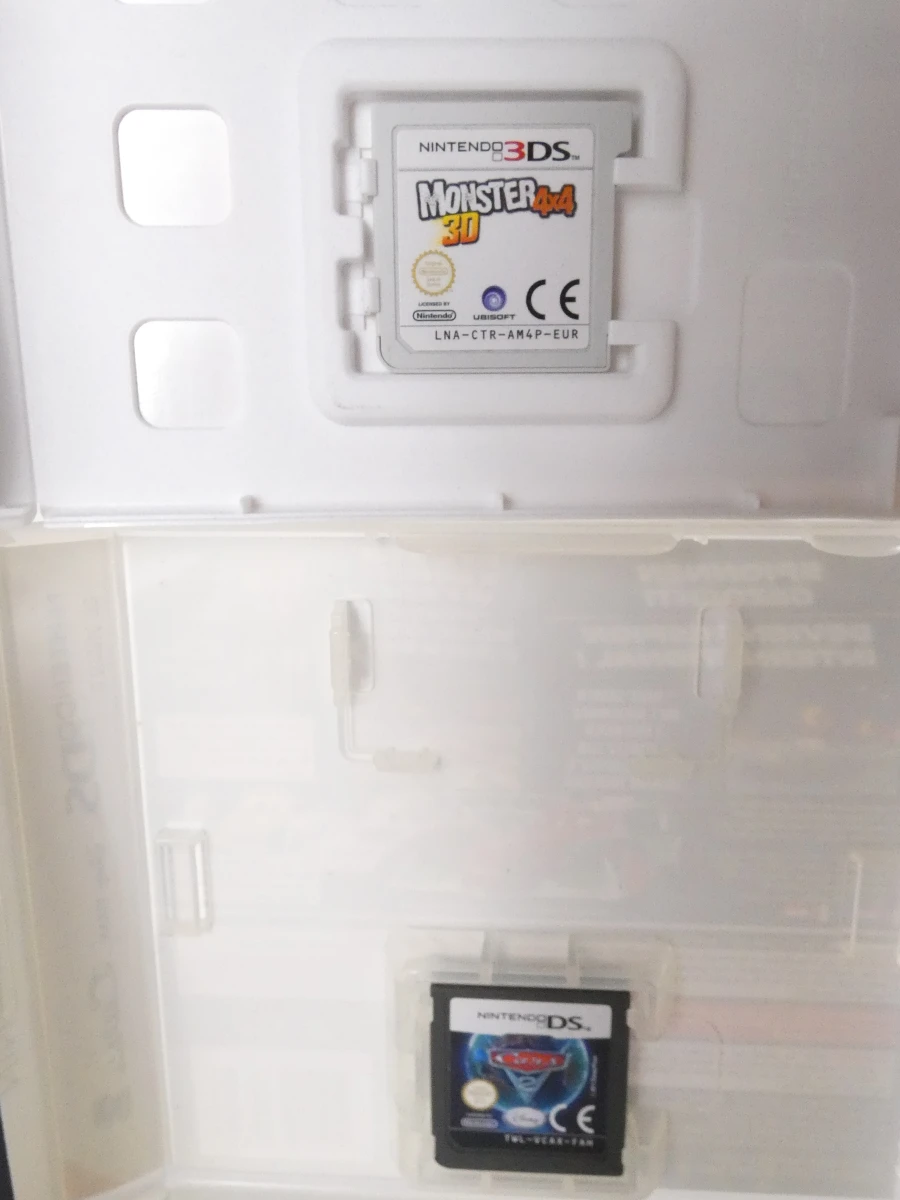 Vijf Nintendo handheld-games - foto 8