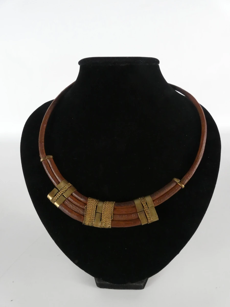3 vintage kettingen en 4 armbanden - foto 9