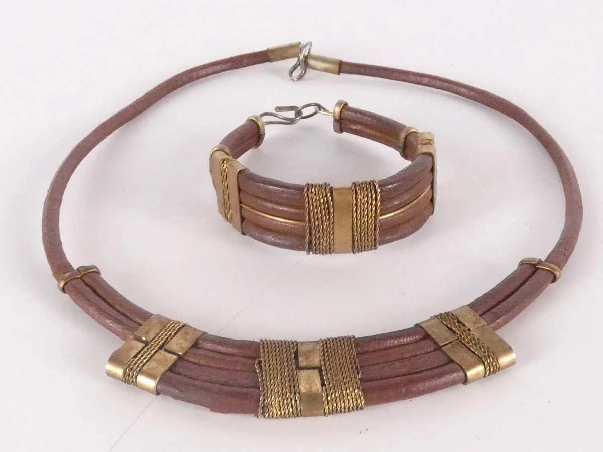 3 vintage kettingen en 4 armbanden - foto 18