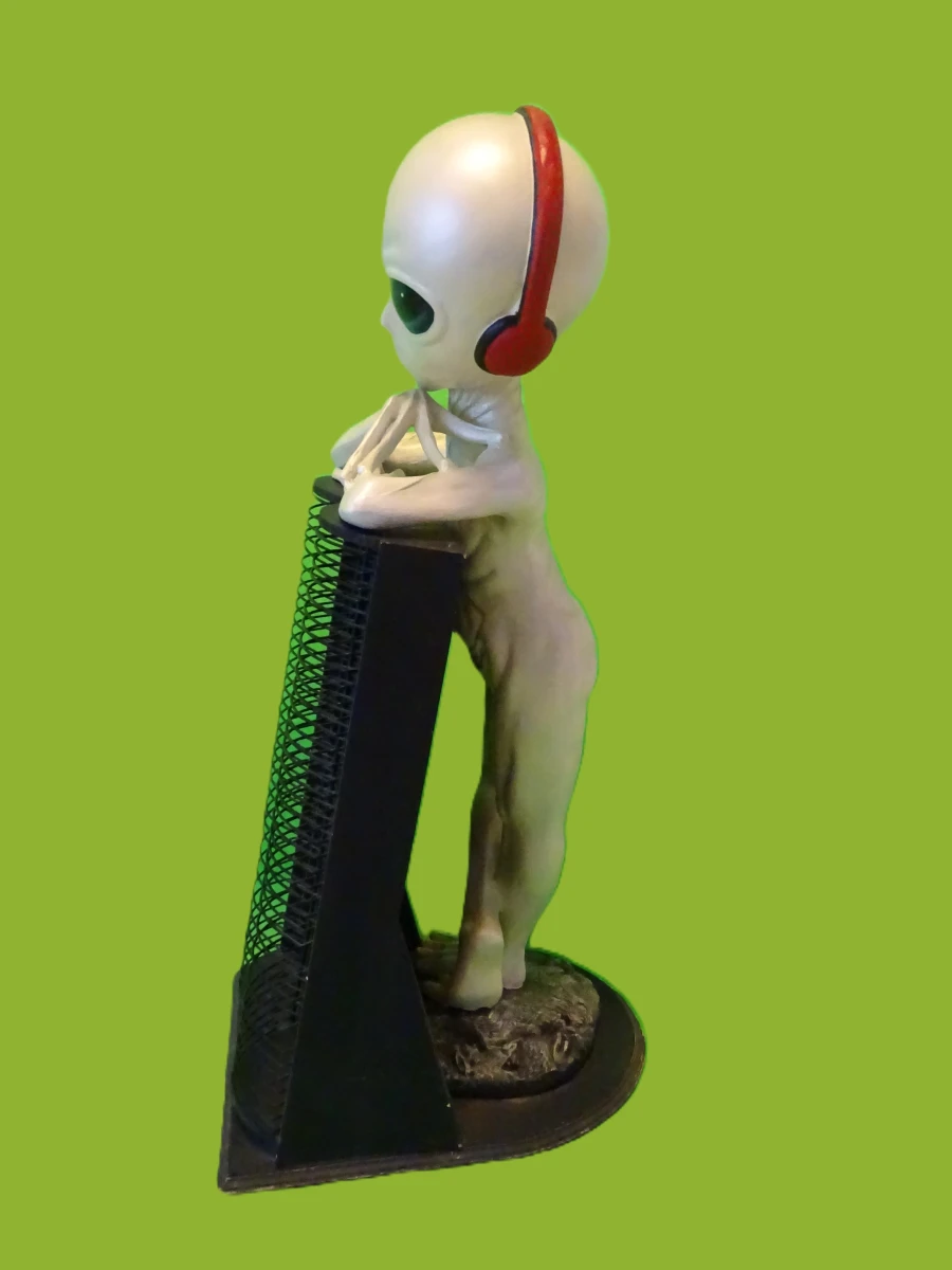 Alien CD-rek en klok - foto 16