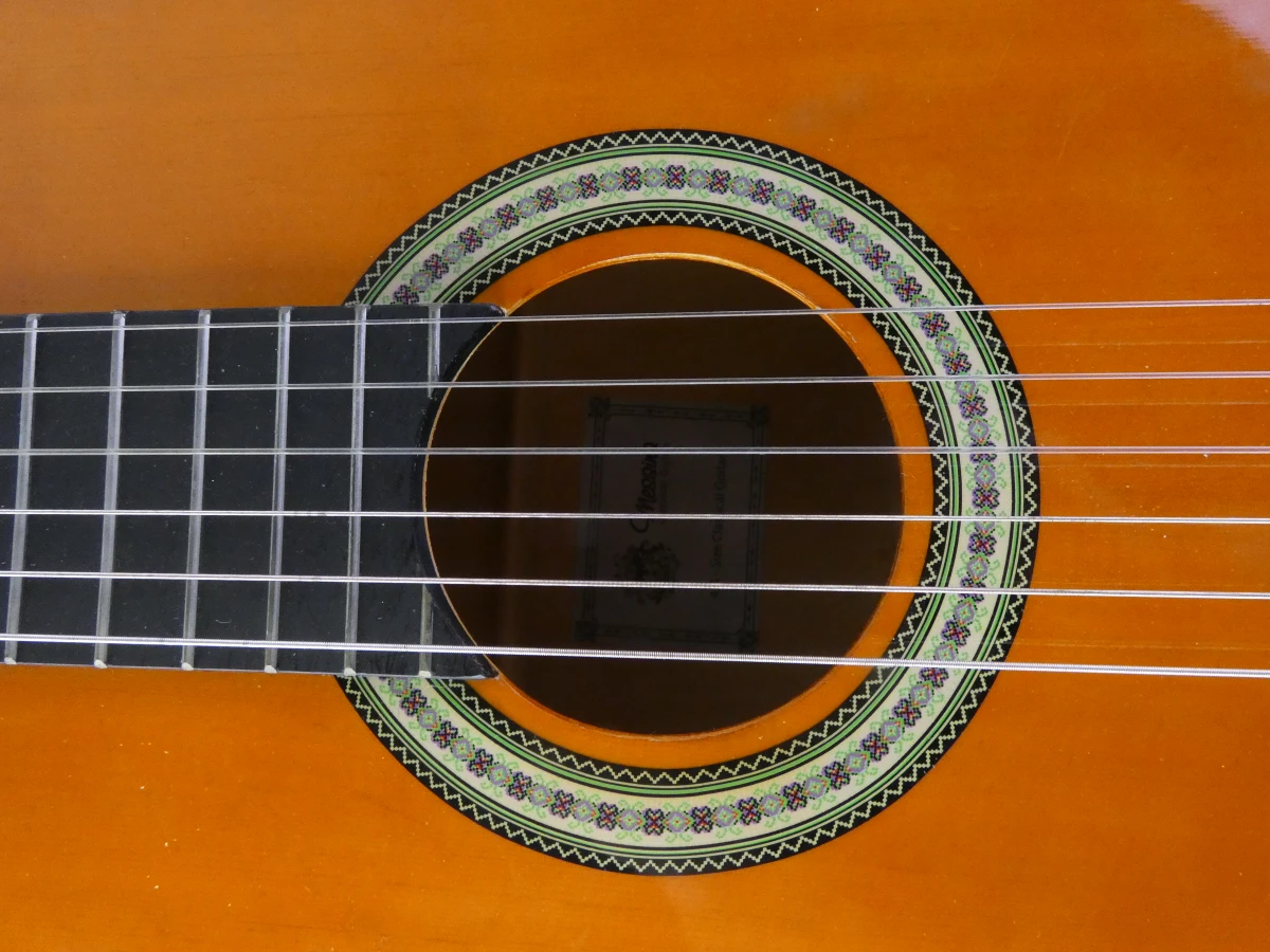 Klassieke gitaar 4/4 met accessoires en draagtas - foto 9