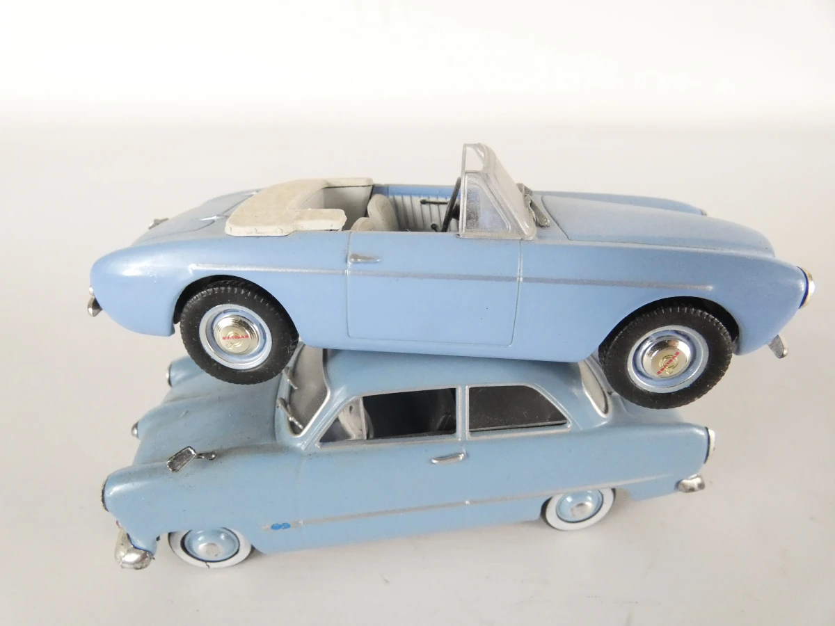 Collectie 21 klassieke modelauto’s