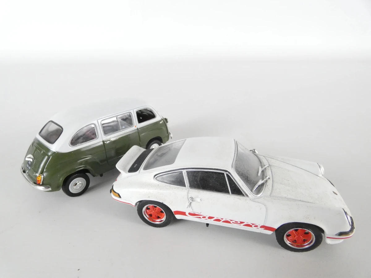 Collectie 21 klassieke modelauto’s