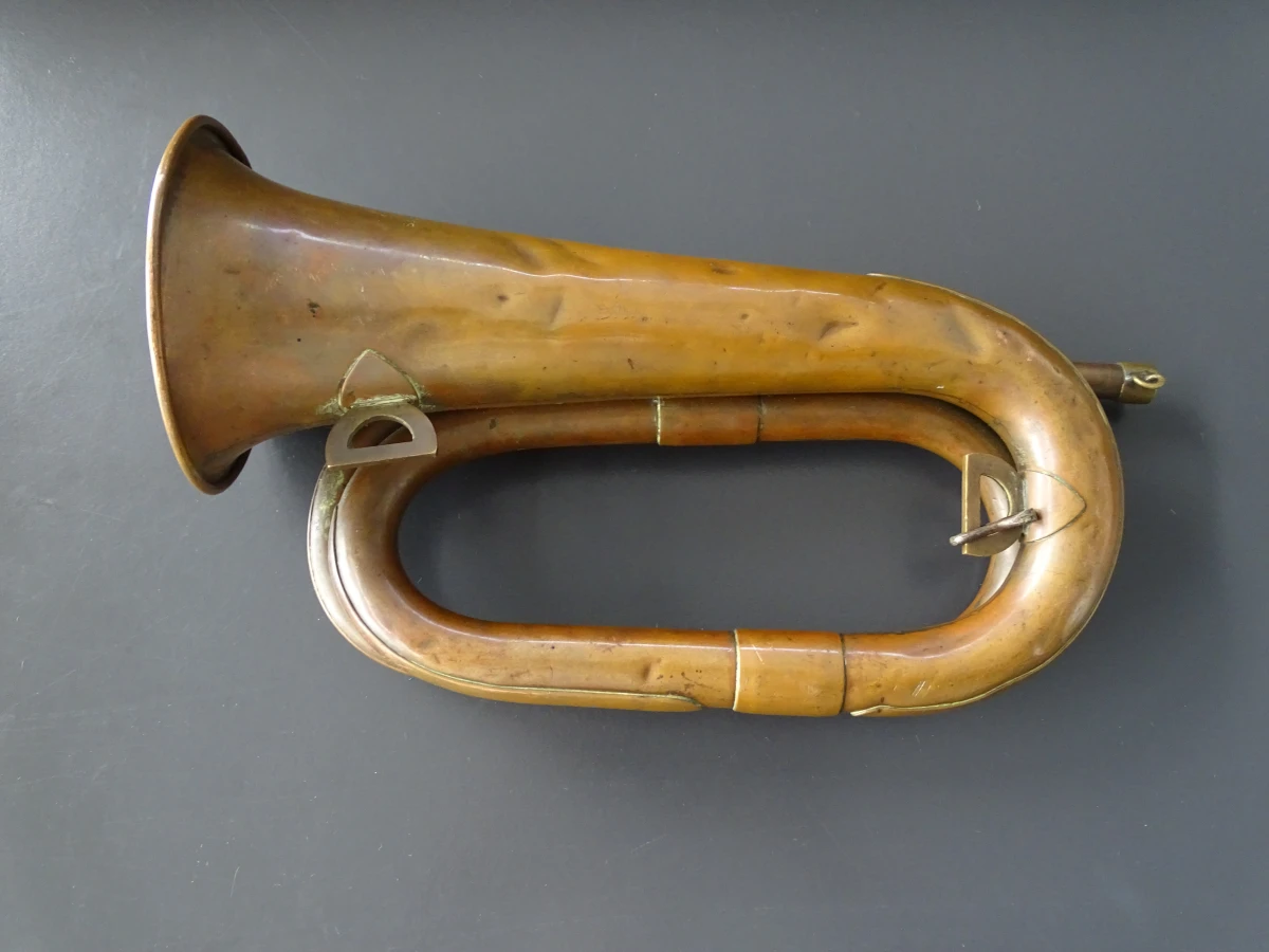 Tenortrombone en signaalhoorn - foto 23