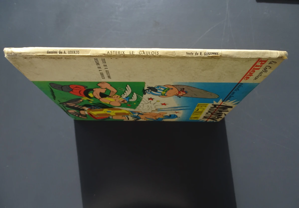17 Franse; waarbij eerste drukken; stripverhalen "Asterix"