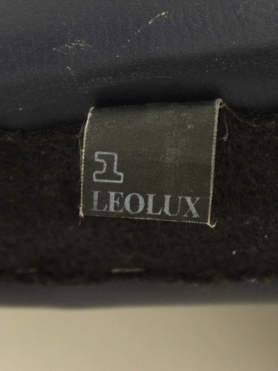 Leolux Excalibur hocker