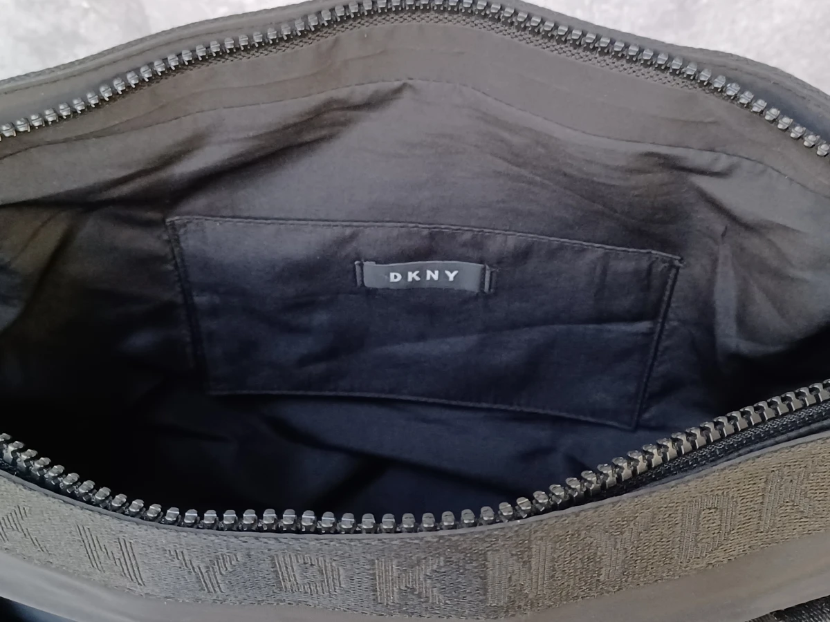 DKNY Zwarte Tote bag / schoudertas met logoband - foto 10