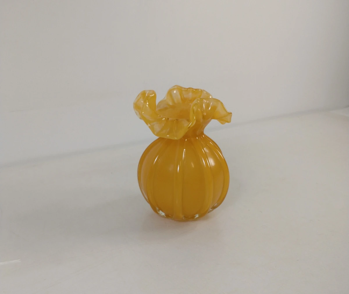 Set van 2 decoratieve glazen vaasjes - foto 2