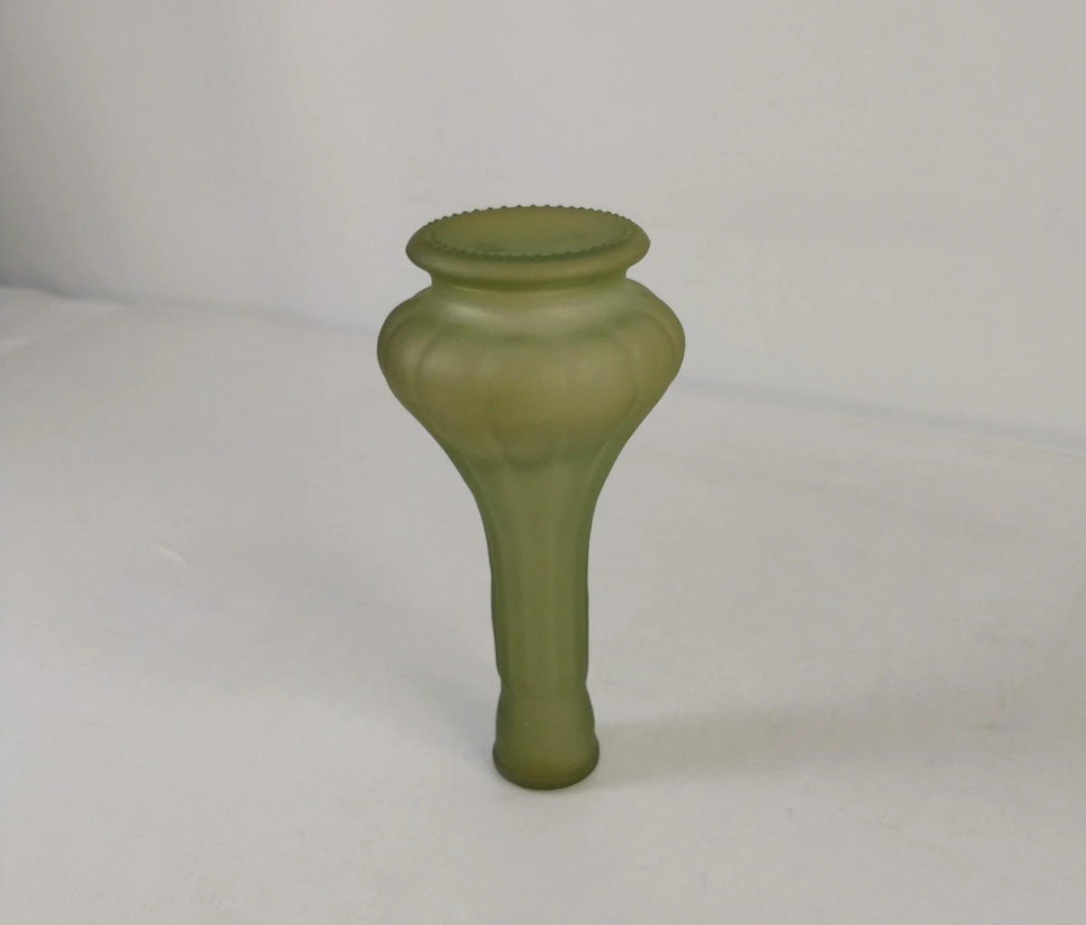 Set van 2 decoratieve glazen vaasjes - foto 6