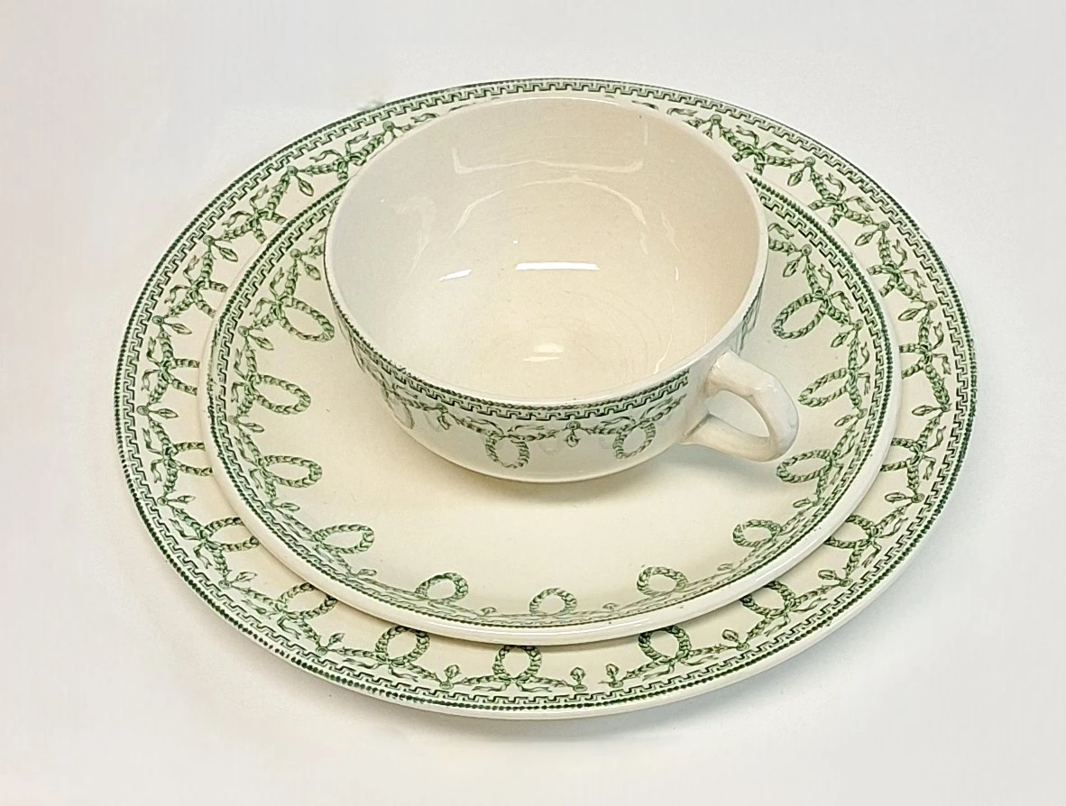 Set vintage Boch servies met bordjes en kopjes - foto 2