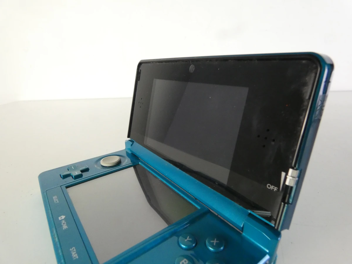 Nintendo 3DS handheld console met accessoires en etui - foto 5