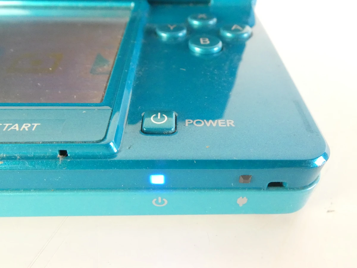 Nintendo 3DS handheld console met accessoires en etui - foto 8