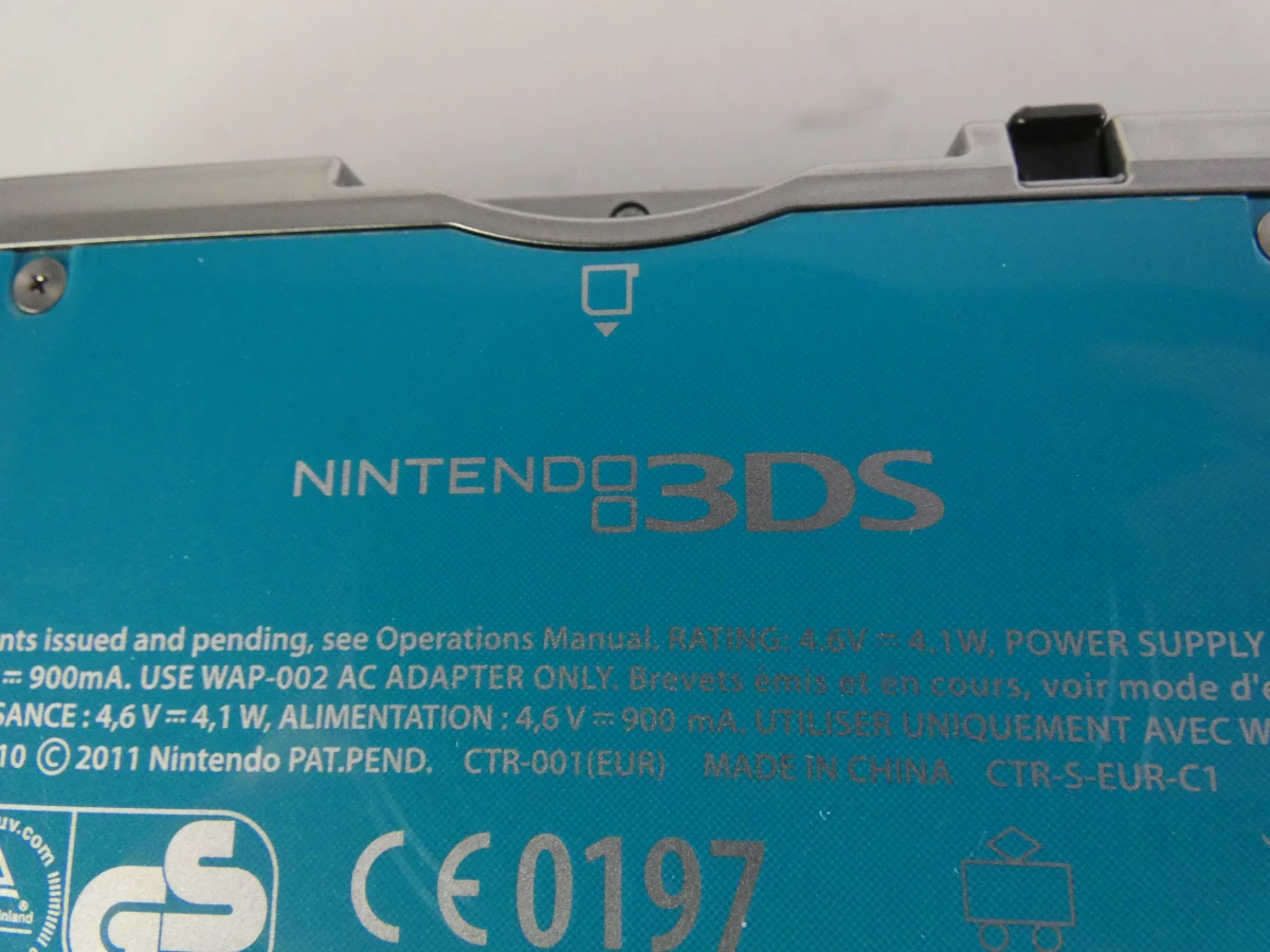 Nintendo 3DS handheld console met accessoires en etui - foto 17