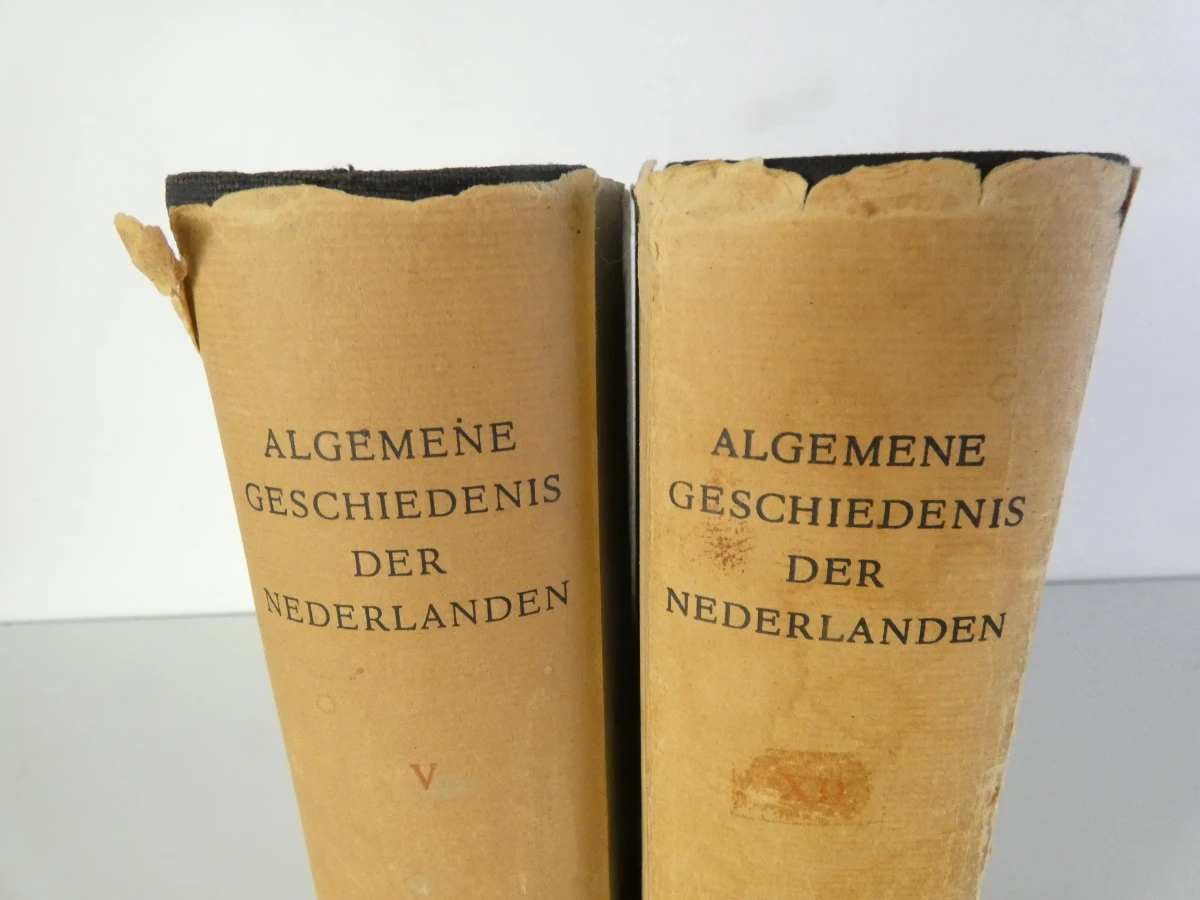 Boeken: Algemene Geschiedenis der Nederlanden - deel 5 en 12