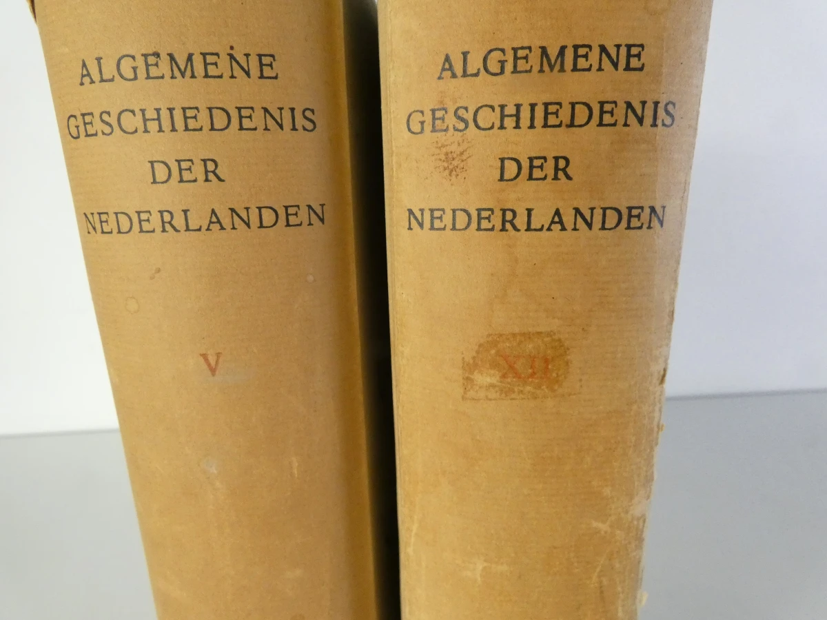 Boeken: Algemene Geschiedenis der Nederlanden - deel 5 en 12