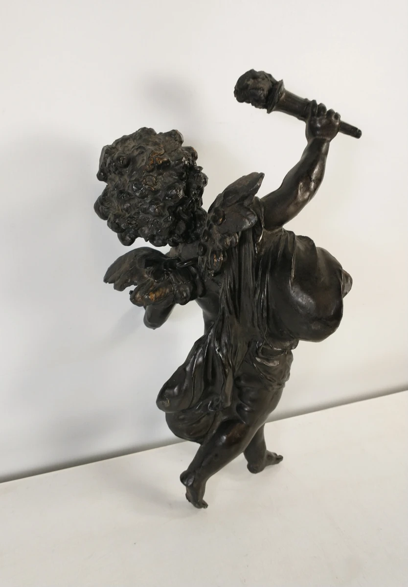 Beeldje van cherubijn met fakkel - foto 7