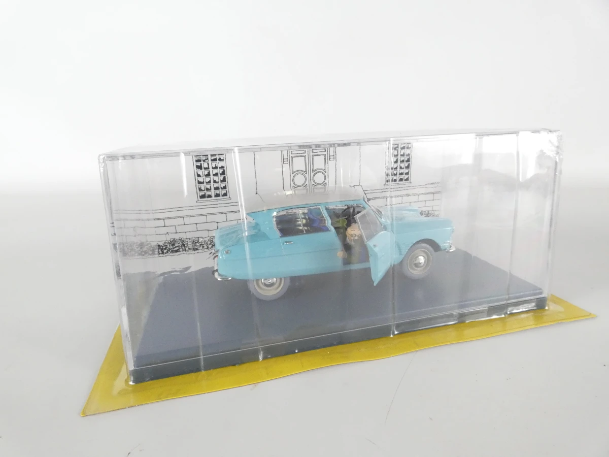 Set van 3 Tintin modelauto's in schaal 1/24 in displaybox(OVP)