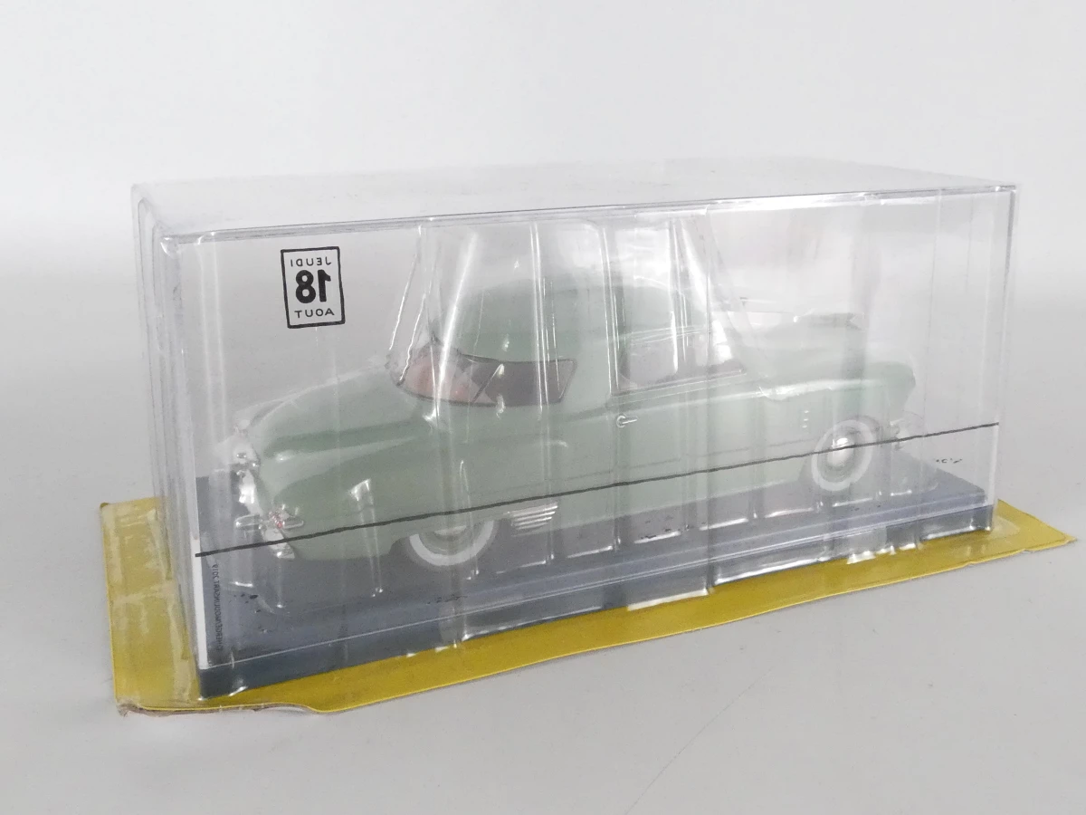 Set van 3 Tintin modelauto's in schaal 1/24 in displaybox(OVP)