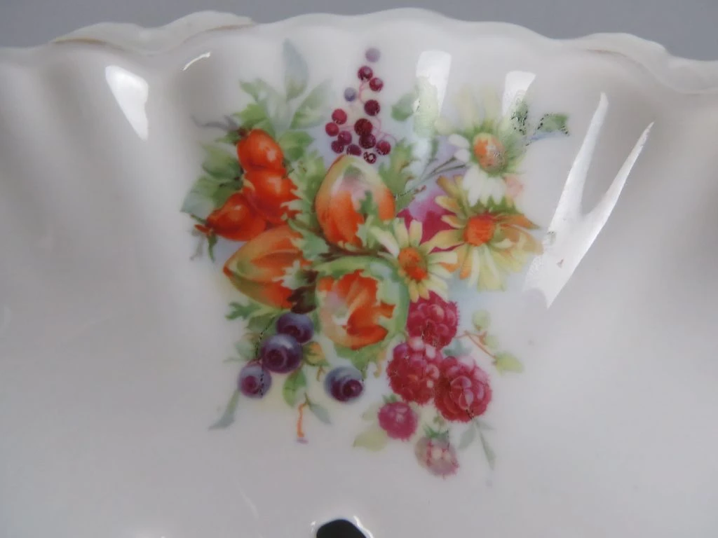 Vintage porseleinen fruitschaal met bloemenmotief - foto 7