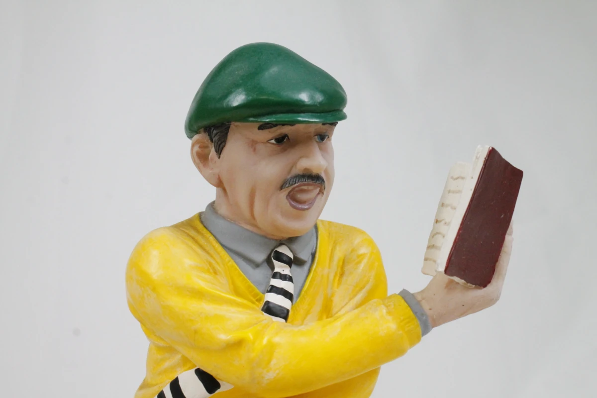 Vintage golfer karikatuurbeeldje - foto 4