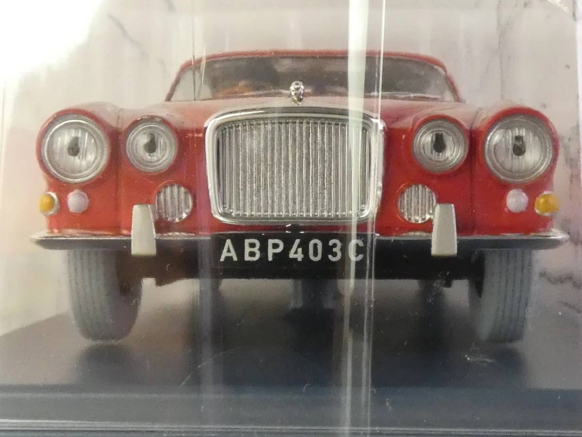 Set van 3 Tintin modelauto's in schaal 1/24 in originele verpakking(OVP)