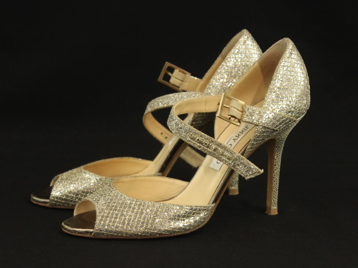 Jimmy Choo zilverkleurige glitter pumps in maat 40 - foto 2