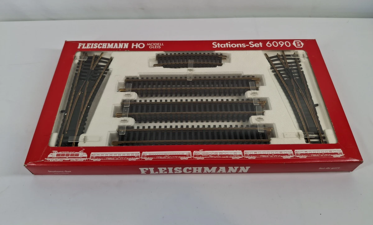 Fleischmann HO modeltrein set met rails en accessoires - foto 15