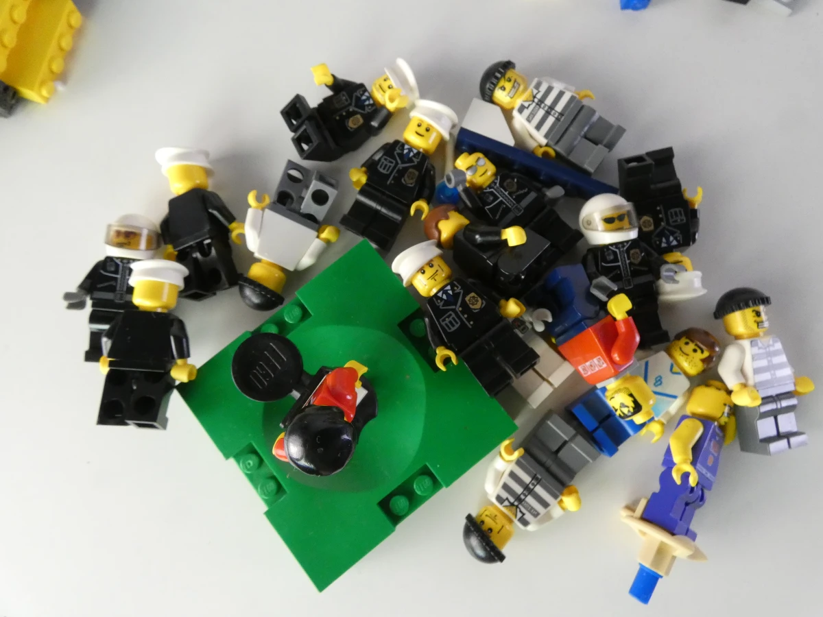 Grote verzameling gebruikte LEGO bouwstenen en figuren(ca. 5 kg.)
