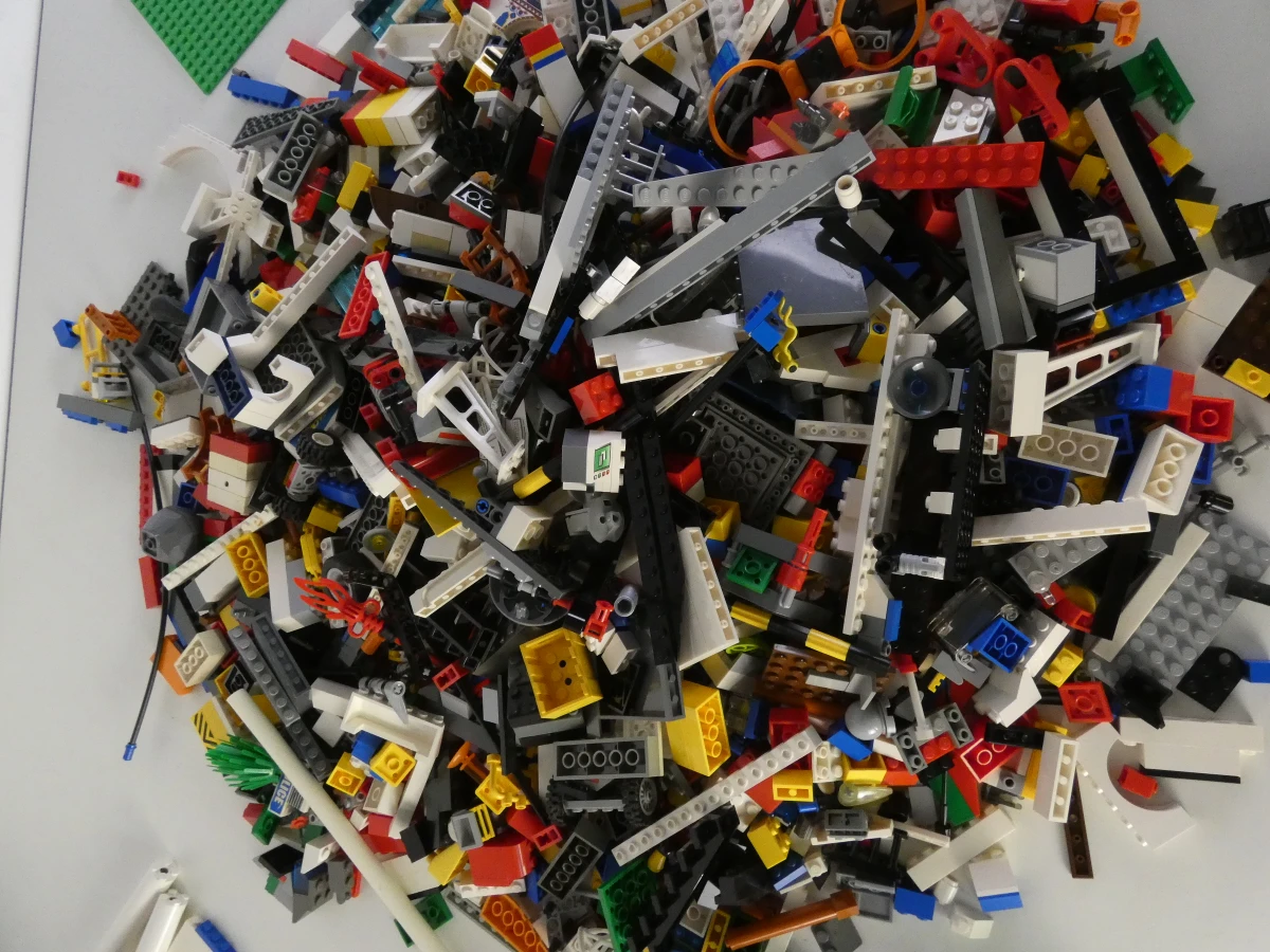 Grote verzameling gebruikte LEGO bouwstenen en figuren(ca. 5 kg.)