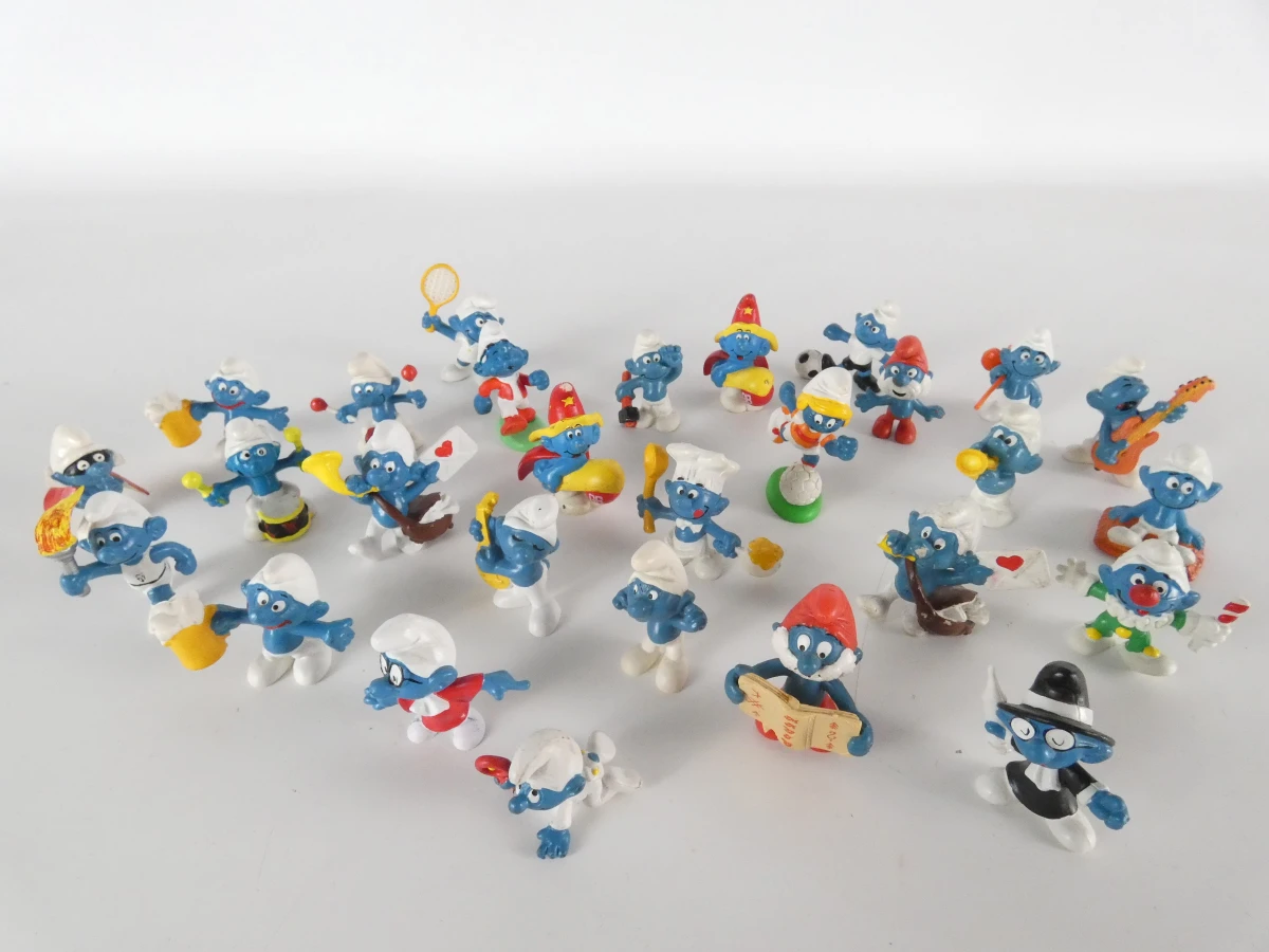 28 vintage Smurfen beeldjes