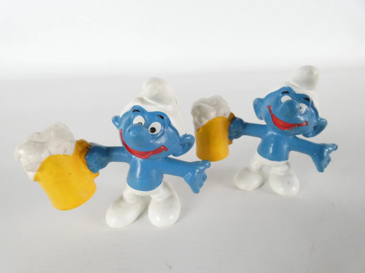 28 vintage Smurfen beeldjes