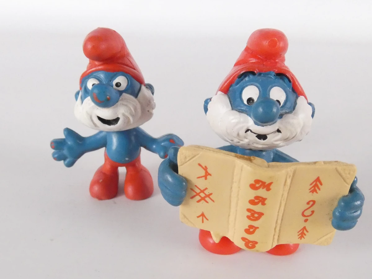 28 vintage Smurfen beeldjes