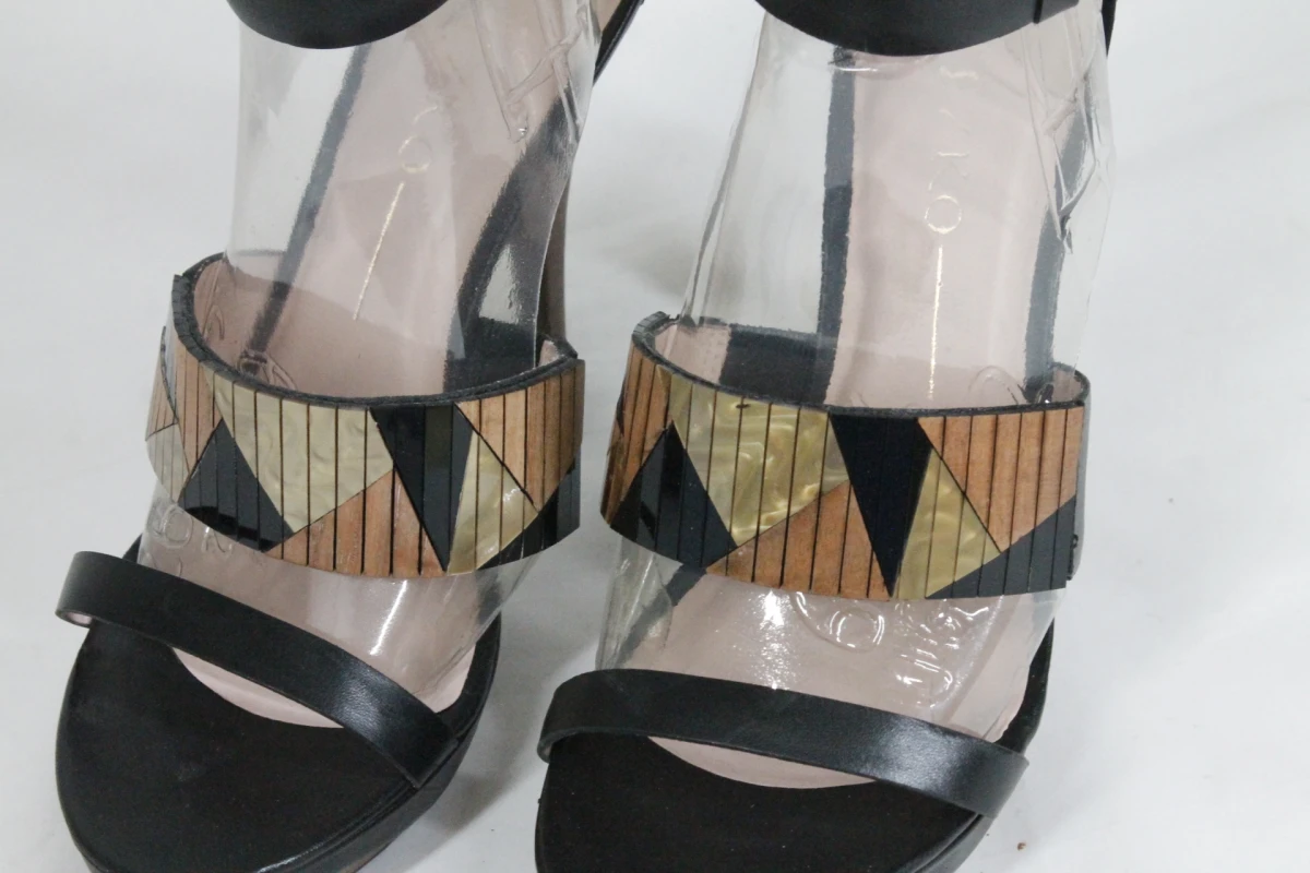 Elegante platform-sandalen met hoge hak - Miezko - Maat 39 - foto 2