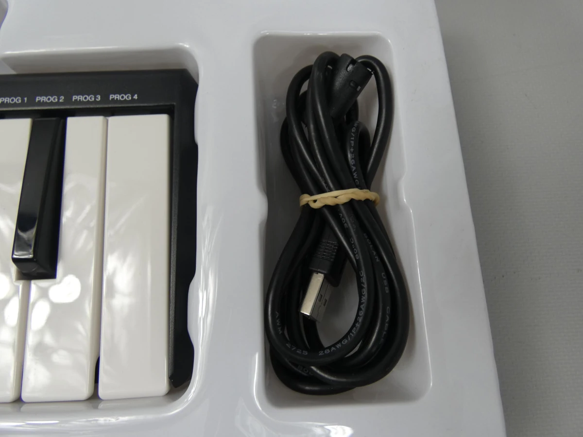 Akai Professional LPK25 USB MIDI-keyboard (ongetest) - foto 3