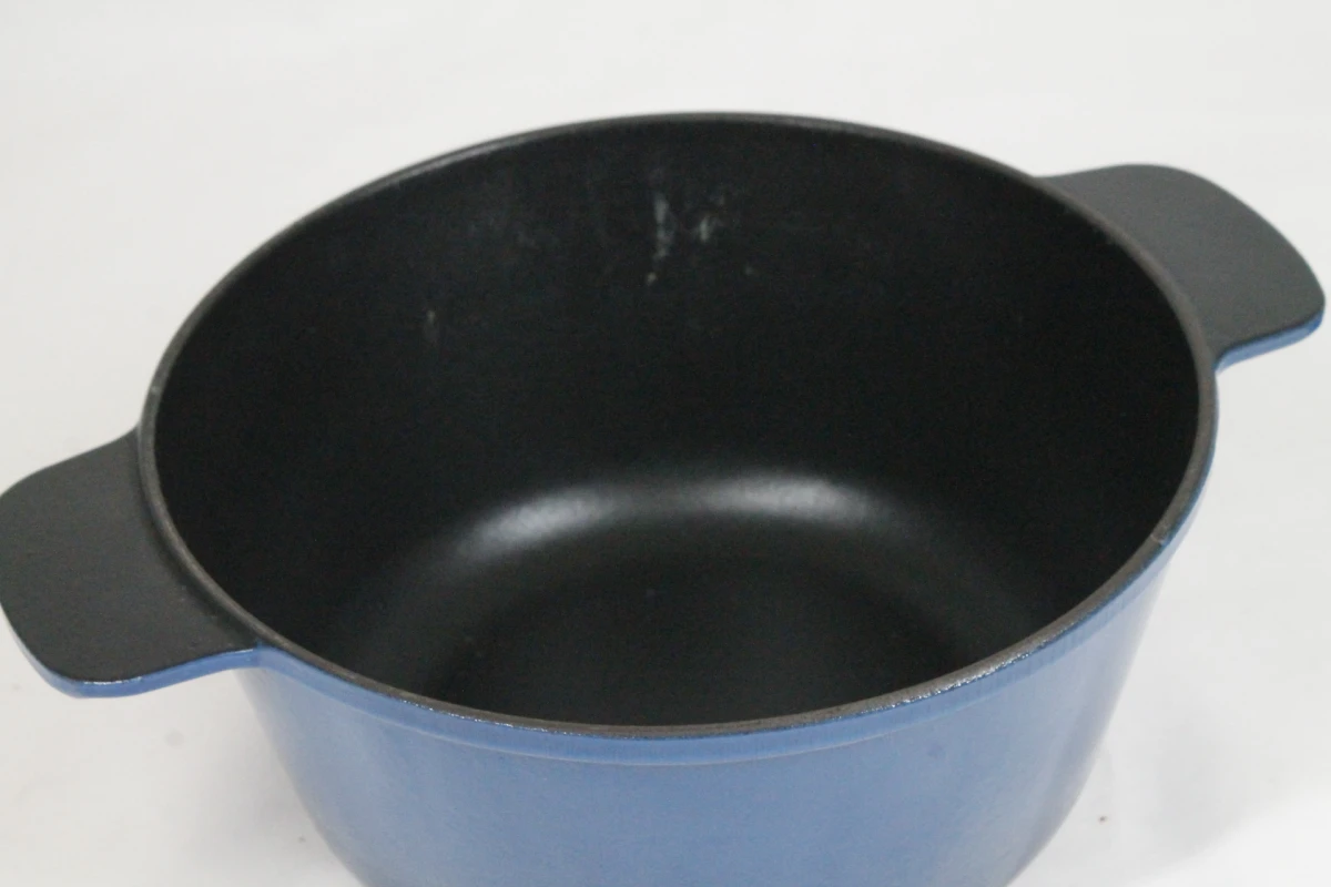 Blauwe gietijzeren stoofpot met deksel - foto 2