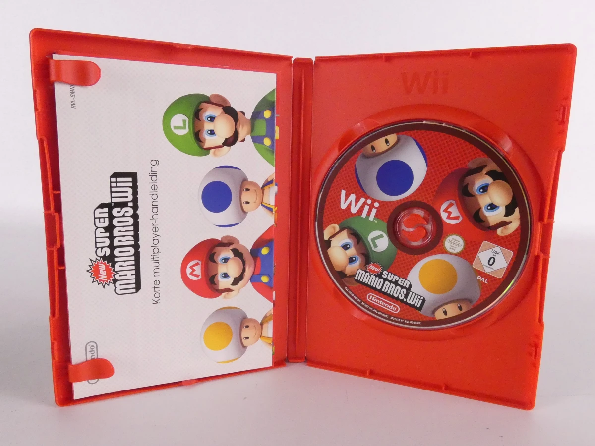 Super Mario Bros. Wii spel + Super Mario figuren - foto 5