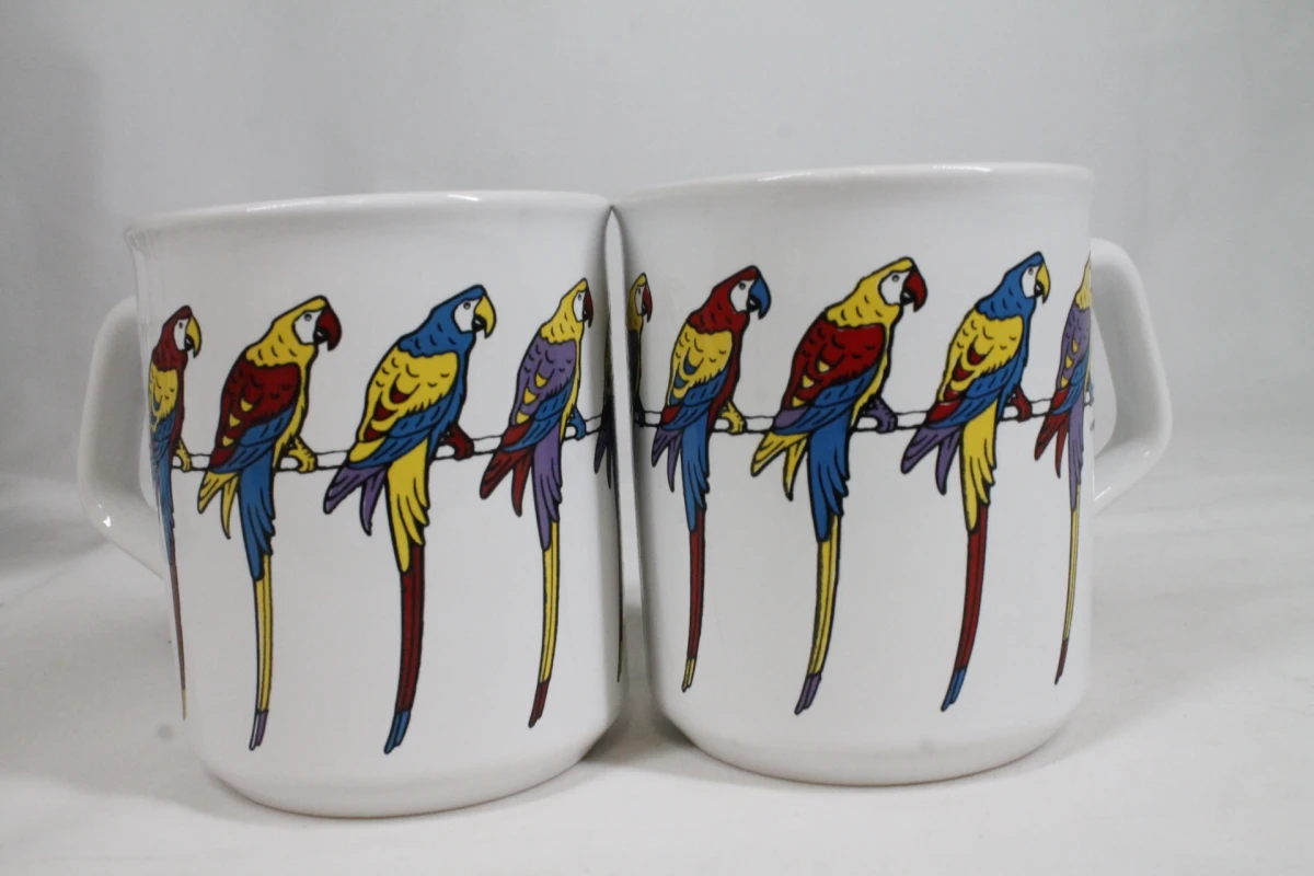 Vintage set van 11 kleurrijke porseleinen design-mokken - foto 9