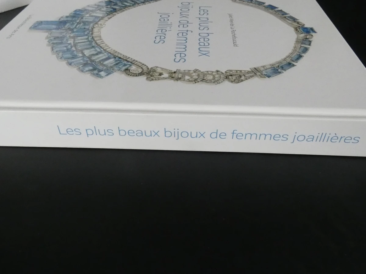 Les Plus Beaux Bijoux Kunstboek - Vrouwelijke Juwelenontwerpers - foto 13