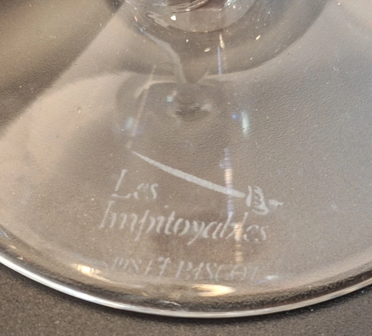 2 wijnglazen” les Impitoyables” - foto 4