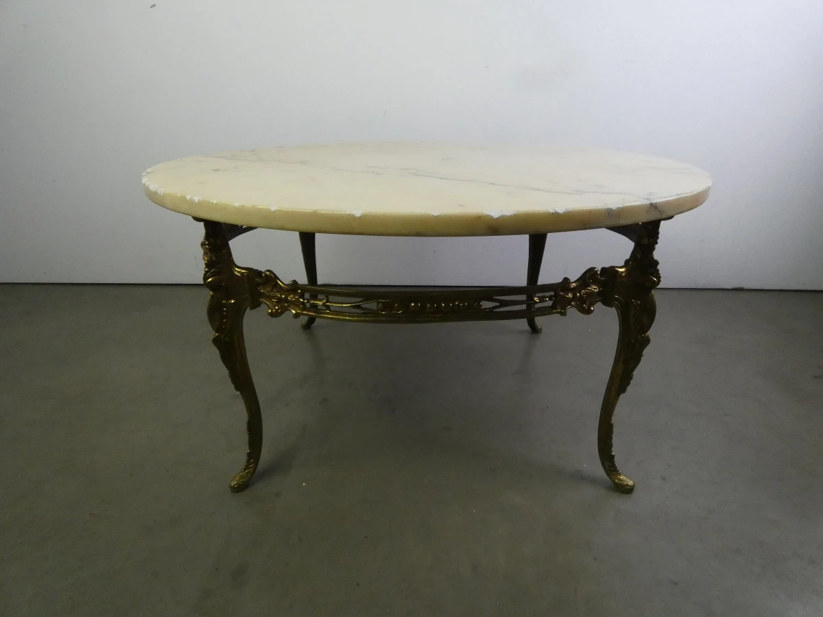 Ronde salontafel met marmeren blad en messing onderstel