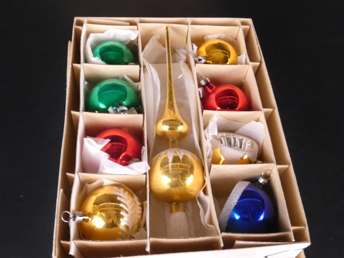 37 vintage kerstballen en pieken in originele dozen - foto 17