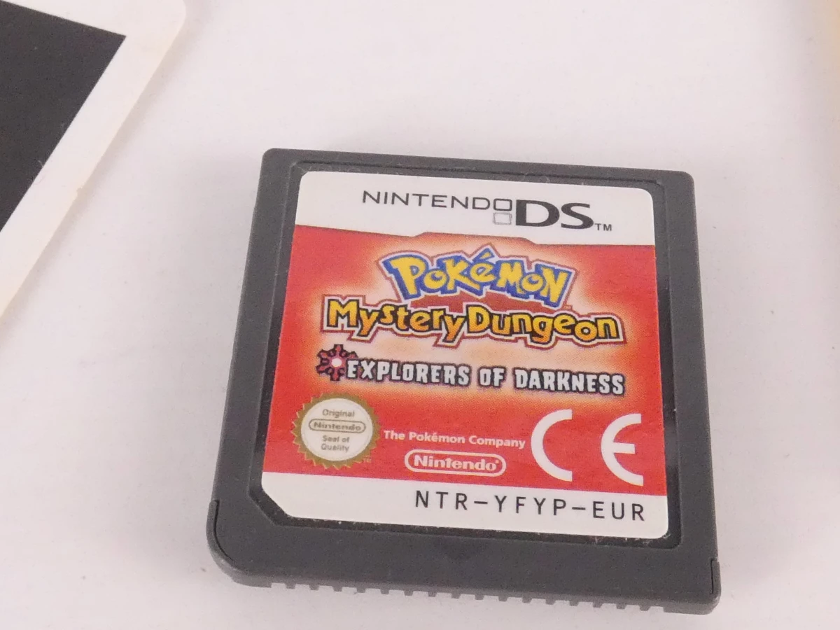 Rode Nintendo 3DS handheld met accessoires en spel - foto 10
