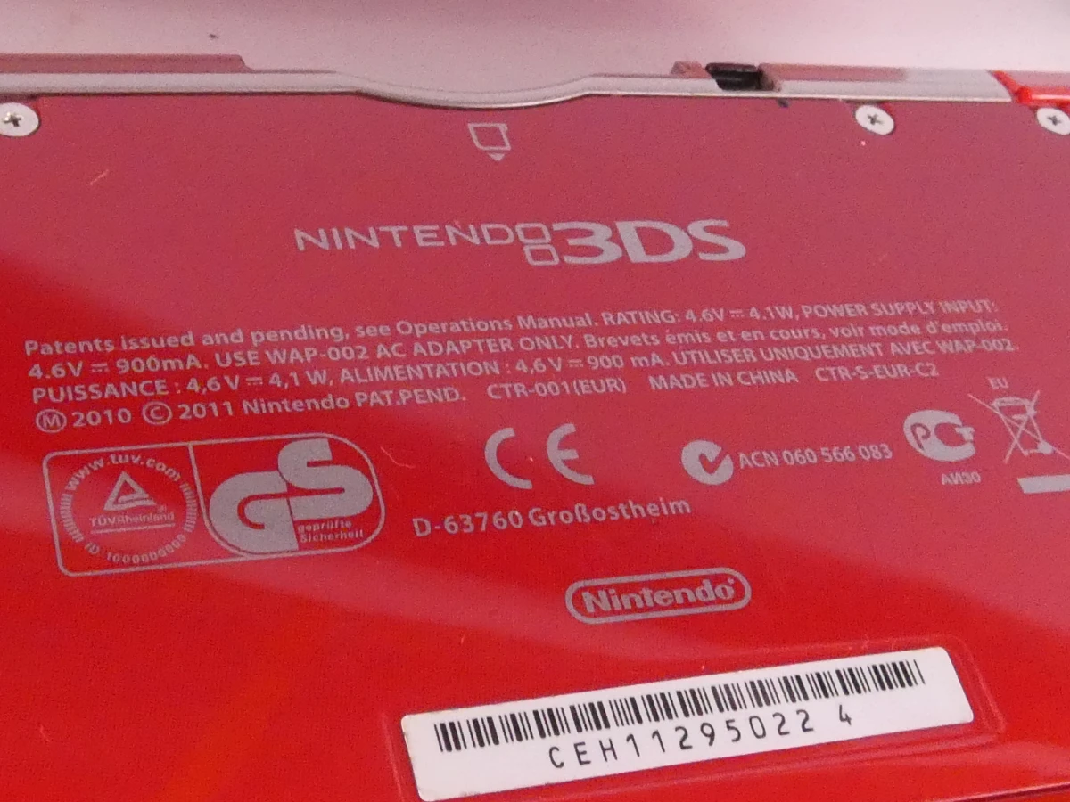 Rode Nintendo 3DS handheld met accessoires en spel - foto 15