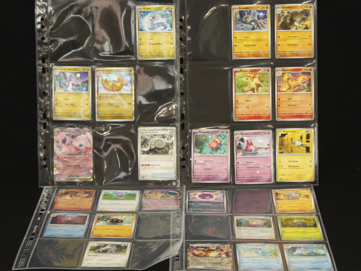 Verzameling Pokémon kaarten in albums