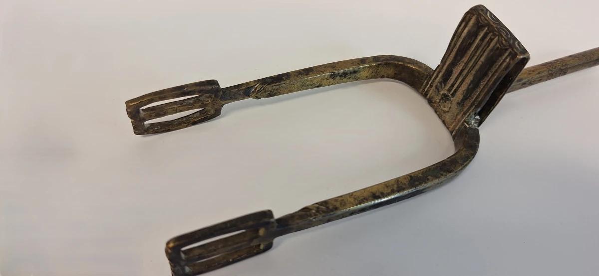 Antieke metalen vork voor haardvuur - foto 7