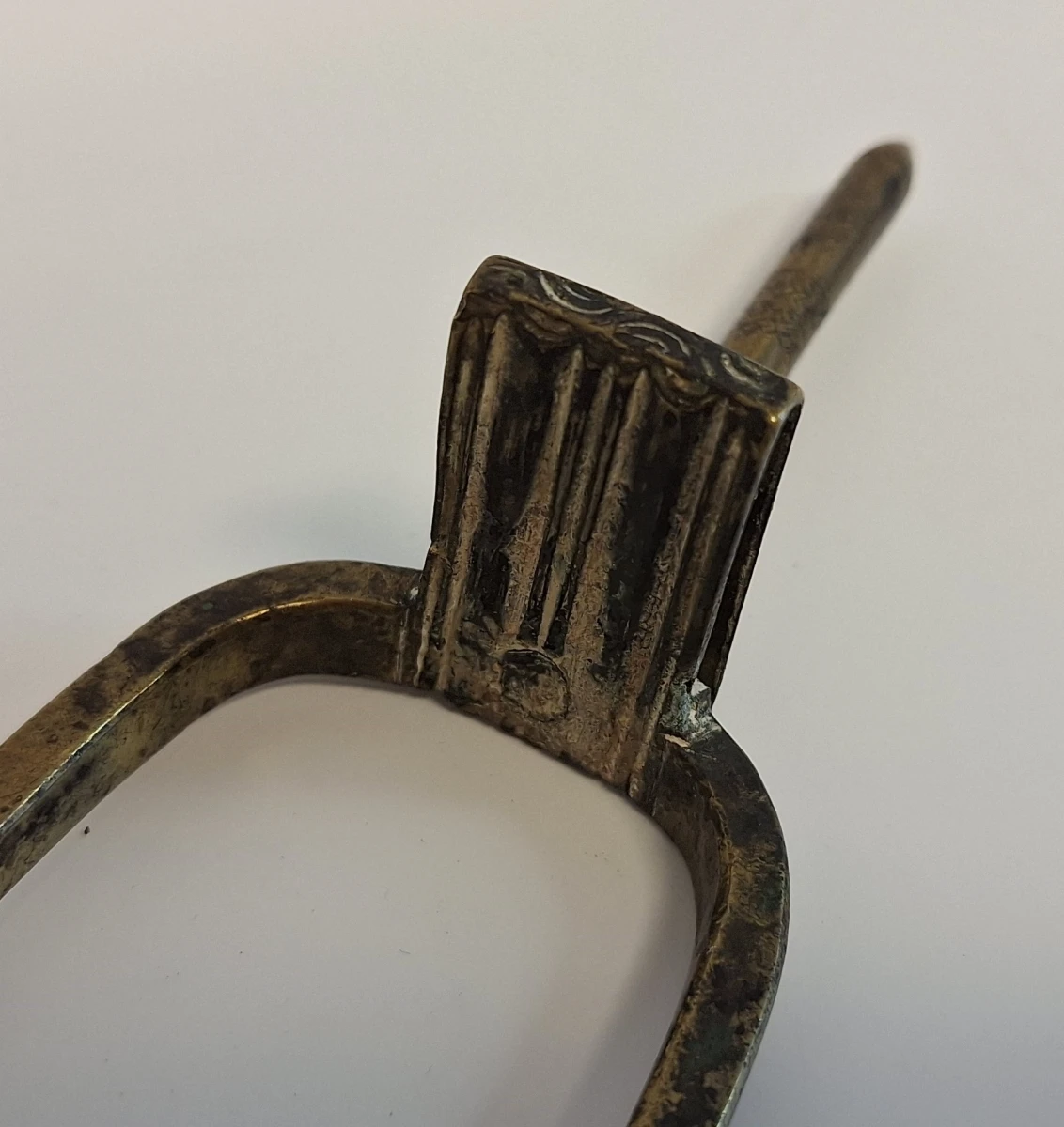 Antieke metalen vork voor haardvuur - foto 8