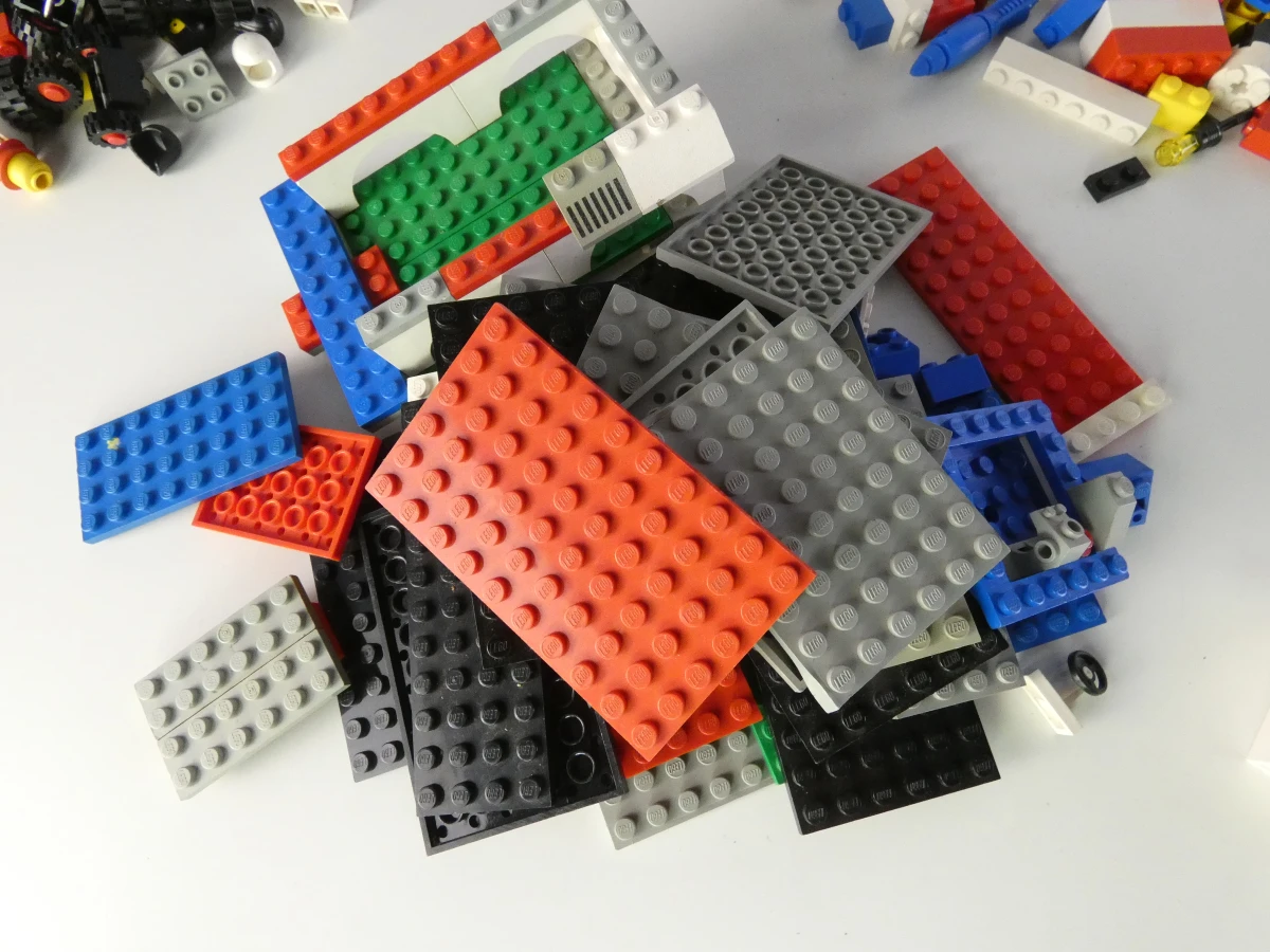 Grote verzameling LEGO bouwstenen en onderdelen