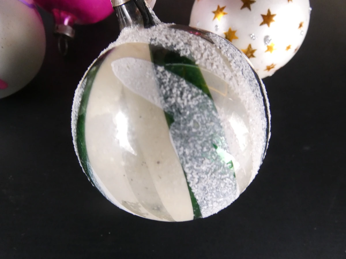 81 vintage kerstballen, pieken en kerstversiering glas - foto 9