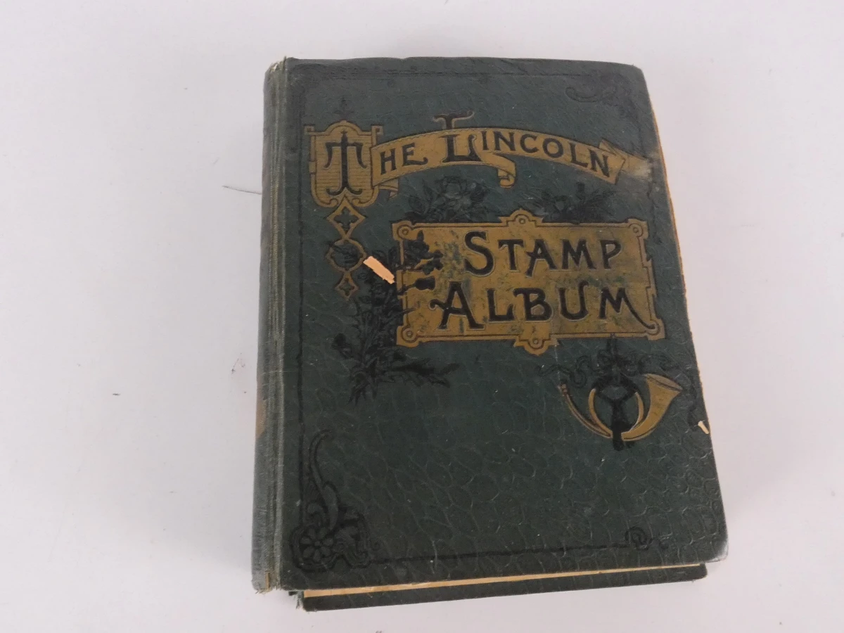Verzameling oude postzegels met albums en losse postzegels