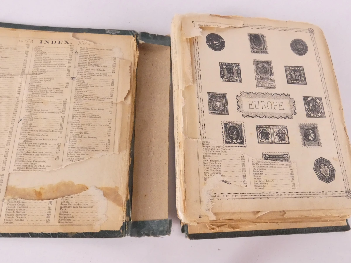 Verzameling oude postzegels met albums en losse postzegels